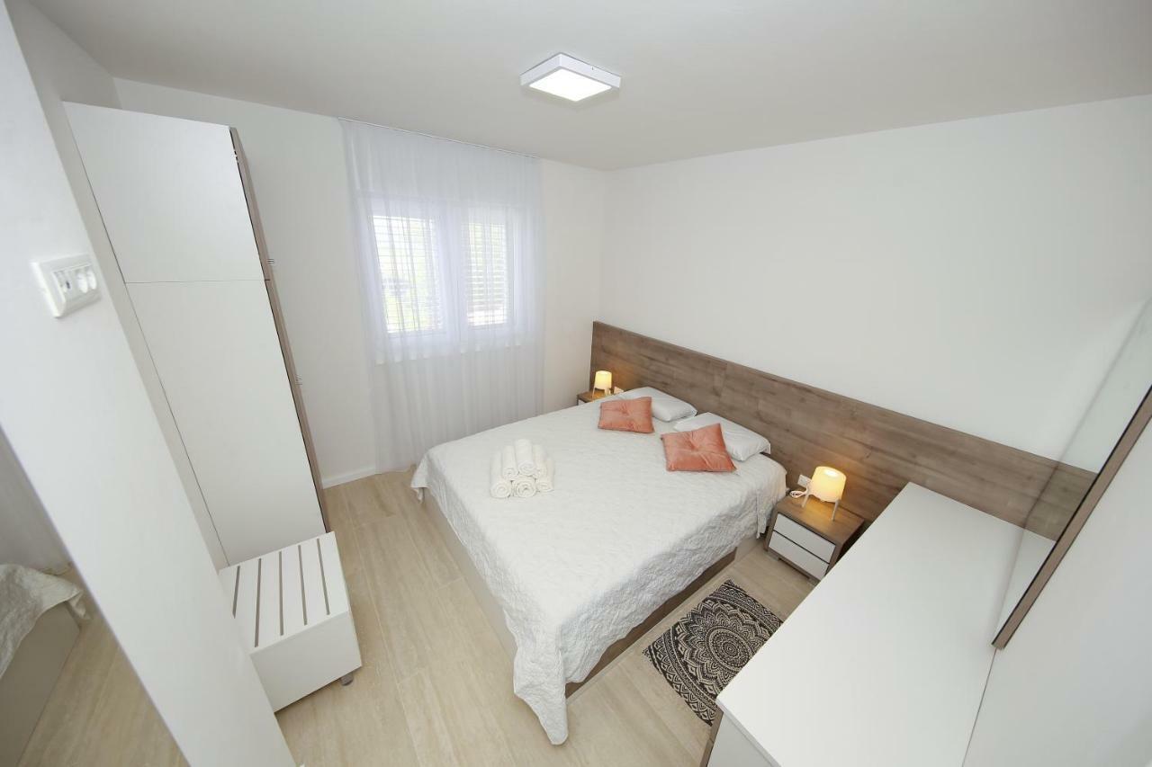 Valadar Apartments Privlaka  Ngoại thất bức ảnh