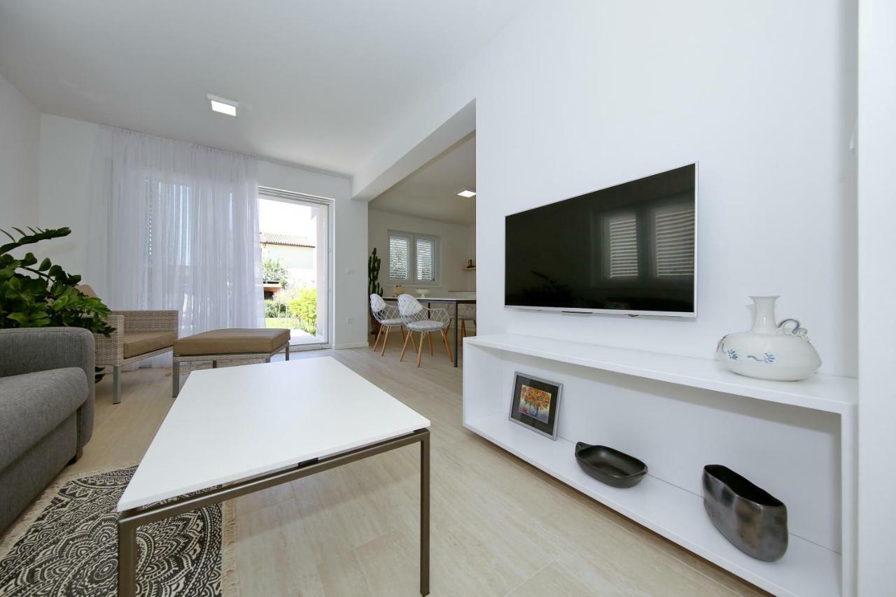 Valadar Apartments Privlaka  Ngoại thất bức ảnh