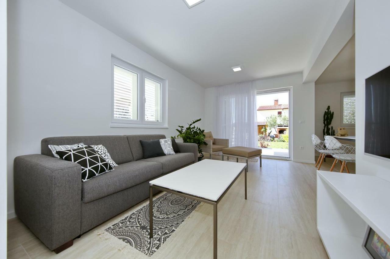 Valadar Apartments Privlaka  Ngoại thất bức ảnh